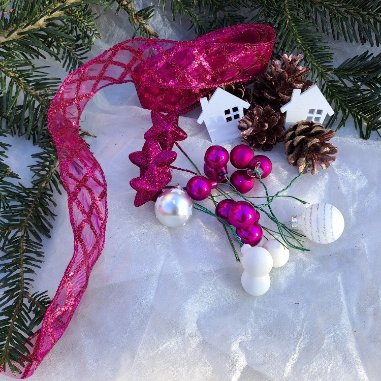 Přízdoby - růžová sada