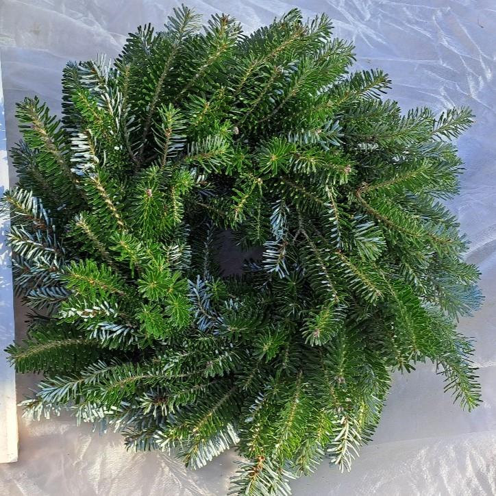 Věnec jedlový 30/35cm