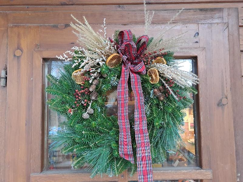 Věnec jedlový s borovicí závěsný 35/40 cm